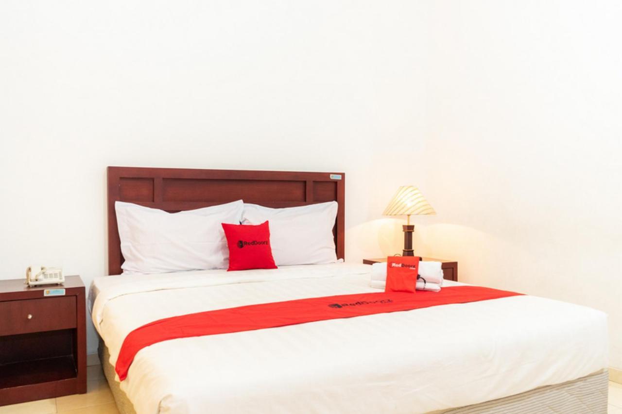 Reddoorz Plus Syariah Near Java Supermall Semarang 2 Exterior foto