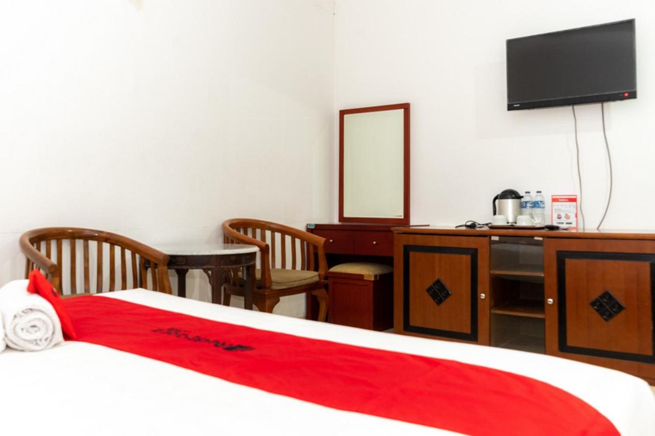 Reddoorz Plus Syariah Near Java Supermall Semarang 2 Exterior foto