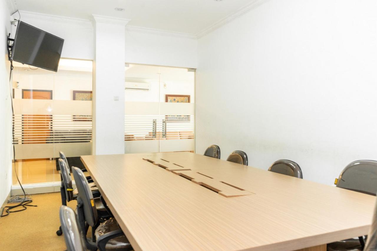 Reddoorz Plus Syariah Near Java Supermall Semarang 2 Exterior foto